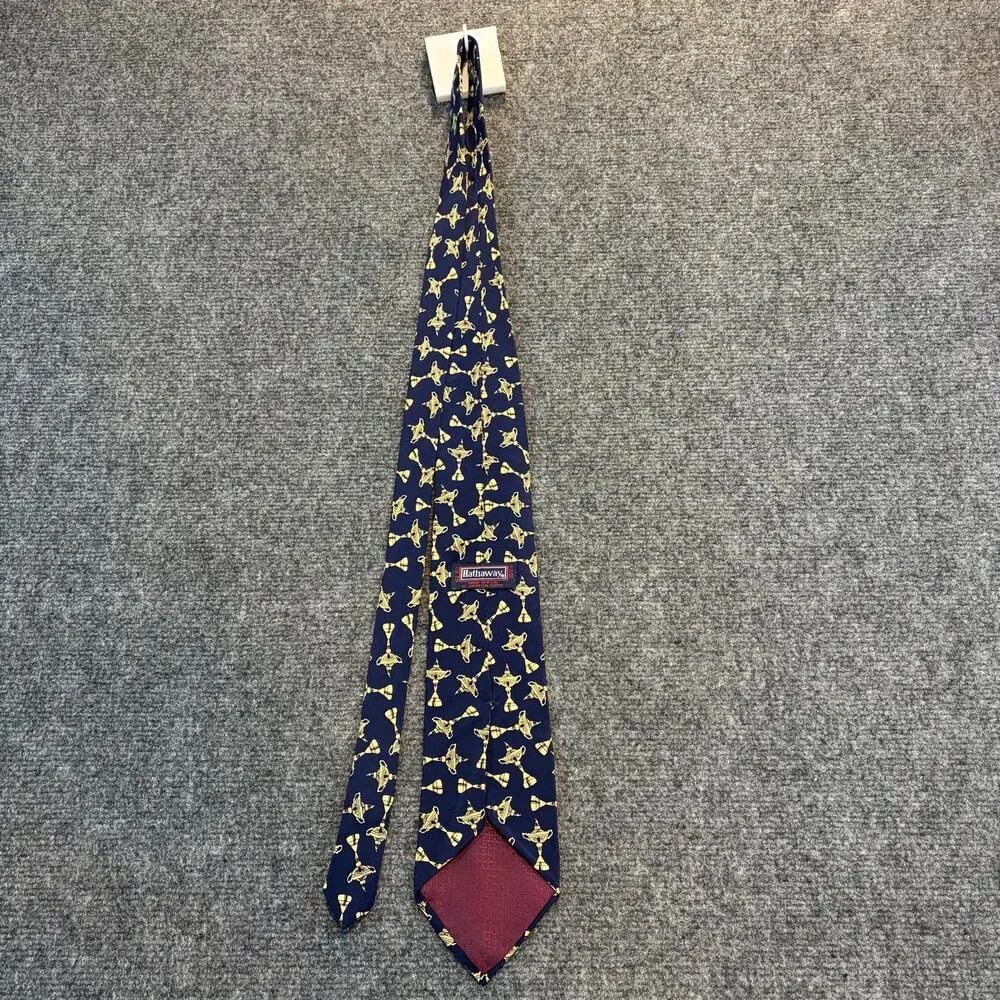 Hathaway Mens 100% Silk Navy Blue Gold Trophy Print Neck Tie